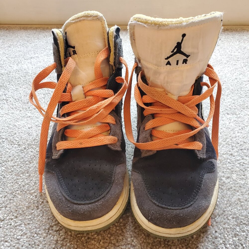 [FD5847-003] Grade School Air Jordan RETRO 1 MID SE 'CRAFT ANTHRACITE LIGHT OLI